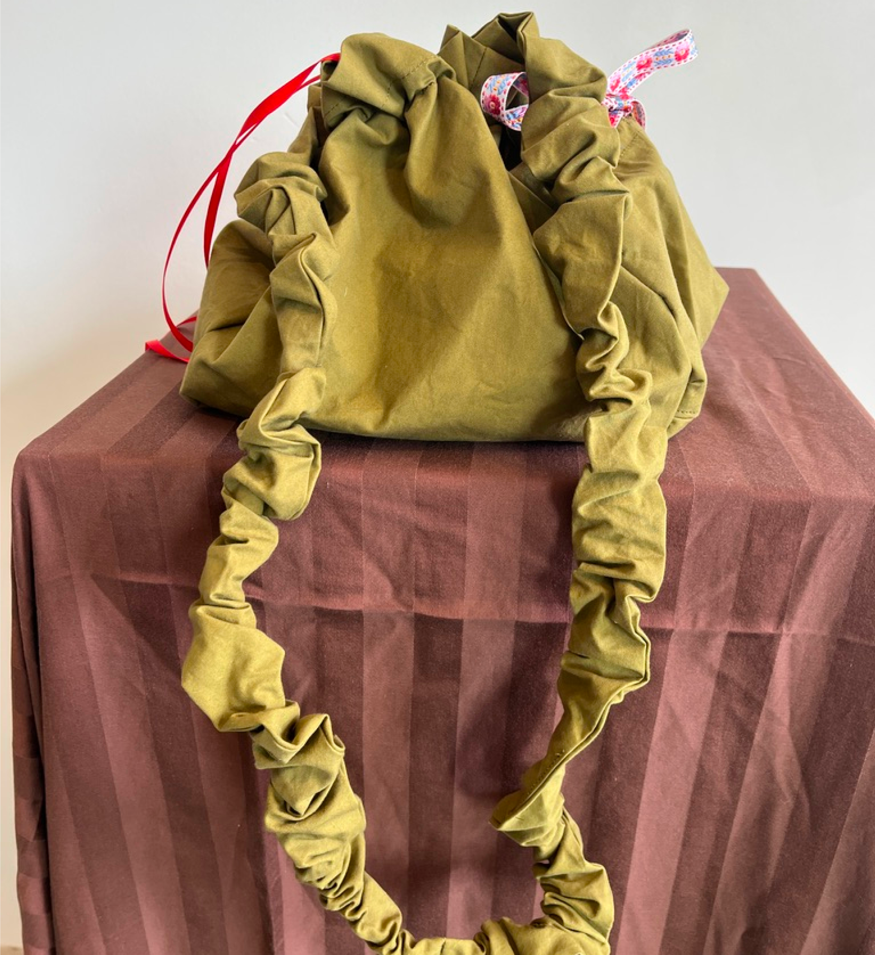 Project Bag and Pouf